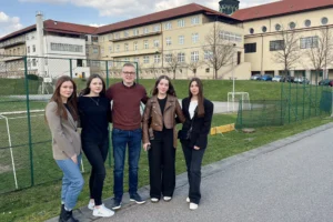 Naše učenice uspješne na međužupanijskom natjecanju iz vjeronauka