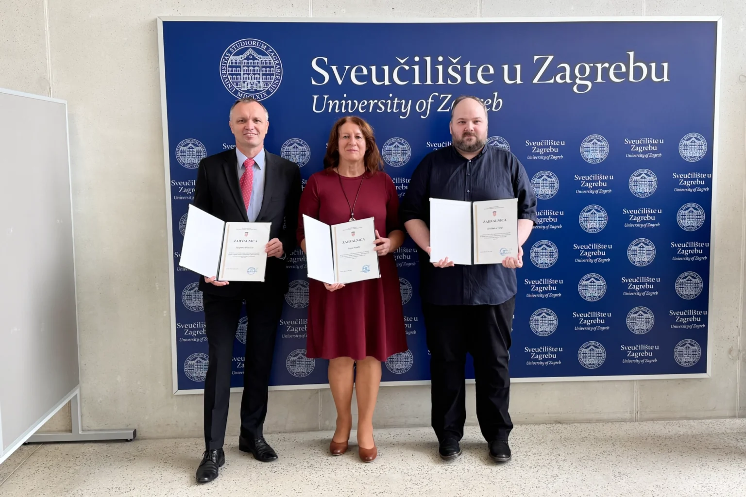 Troje nastavnika ponovno među nagrađenima povodom Dana učitelja